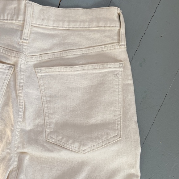 Madewell The Perfect Vintage Flare Crop Denim Jeans in Cream - Picture 4 of 7